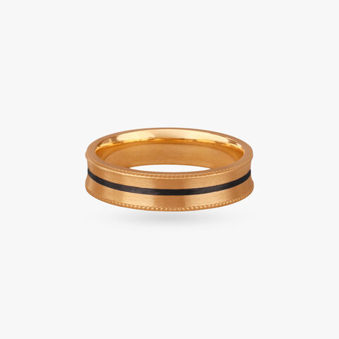 Sophisticated Style Gold Finger Ring for Men