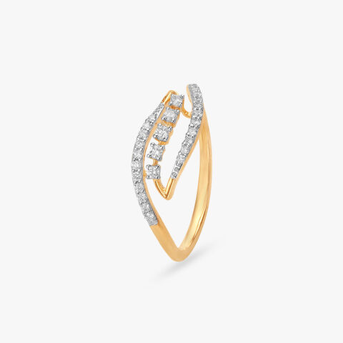 Sleek Petal Diamond Finger Ring