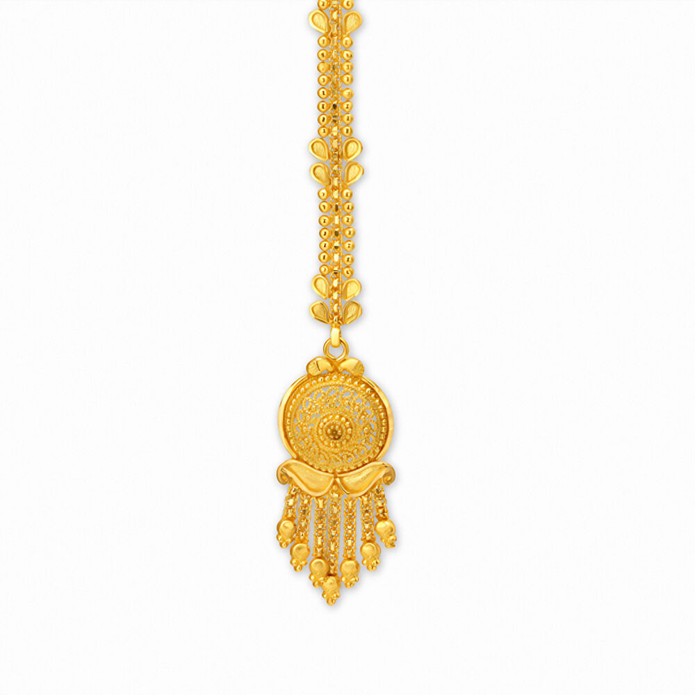 Gold maang top tikka by tanishq