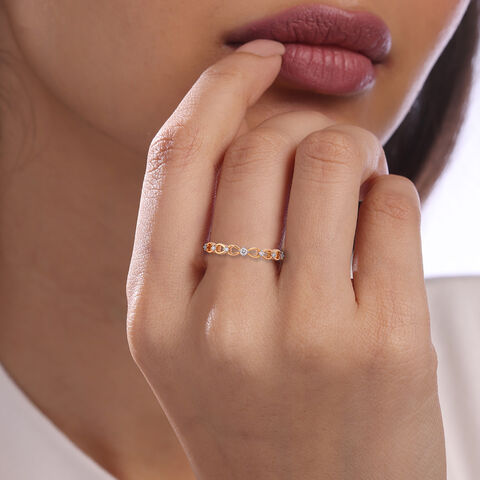 Interwoven Grace Gold & Diamond Finger Ring