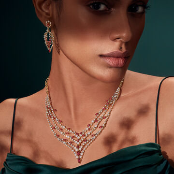 forræder Prestigefyldte Bestået Necklace Set | Tanishq Online Store