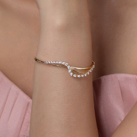 Elegant Precision Gold & Diamond Bangle