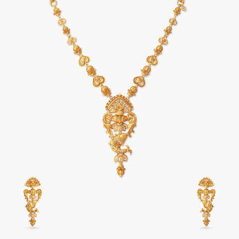 Serene Pond Gold Necklace Set