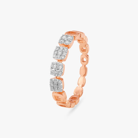 Linked Luxe Diamond Ring