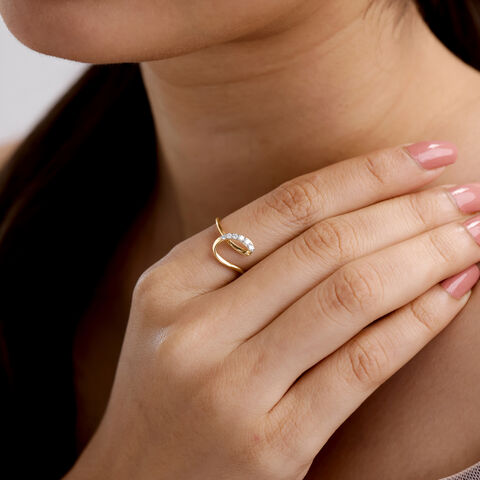 Elegant Infinity Diamond Ring