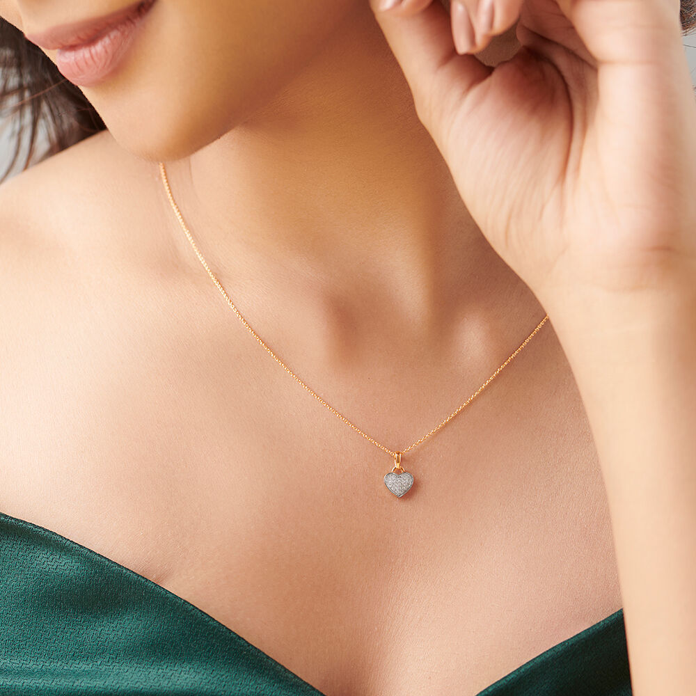 Lovely Heart Diamond Pendant with Chain
