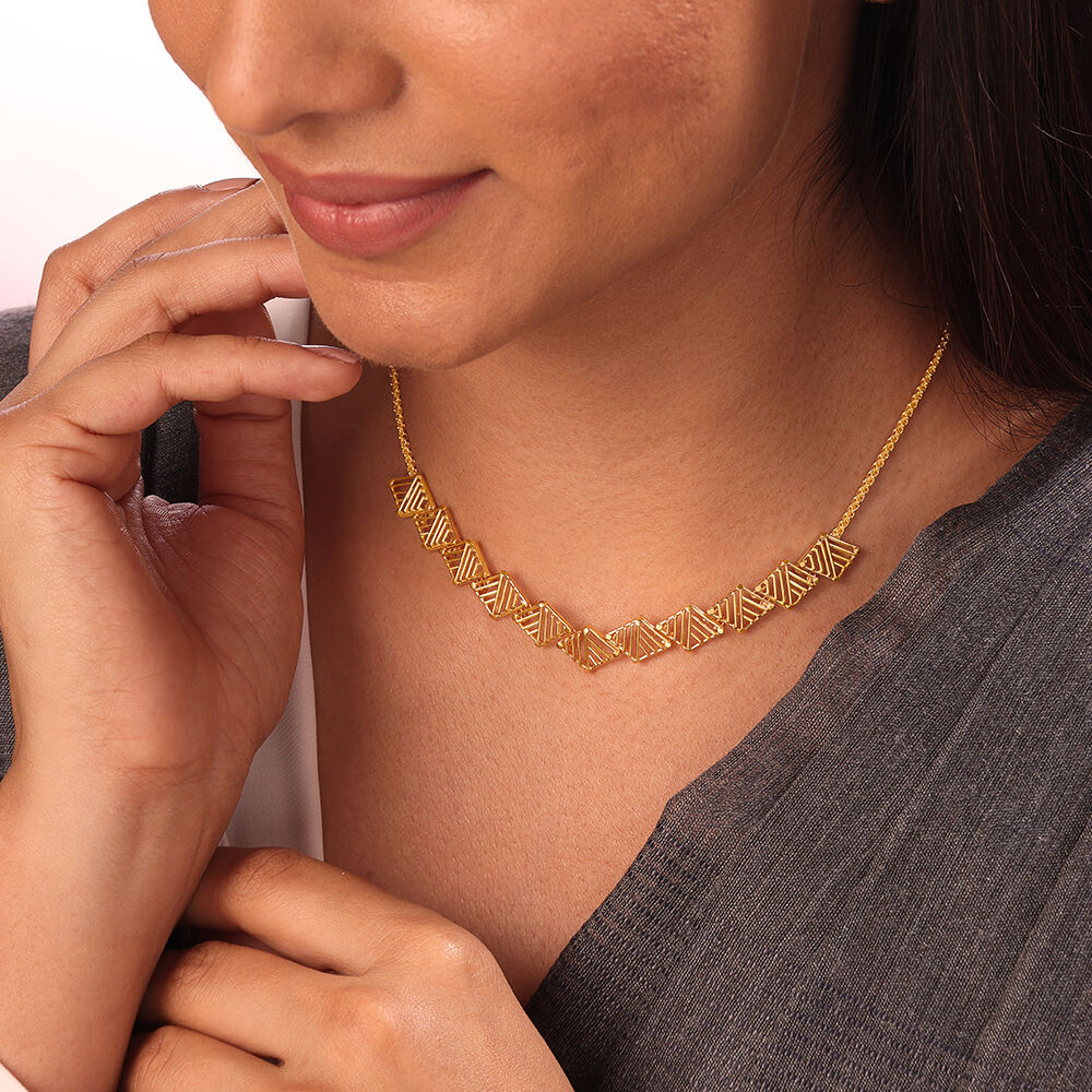 Tanishq chain for women on sale
