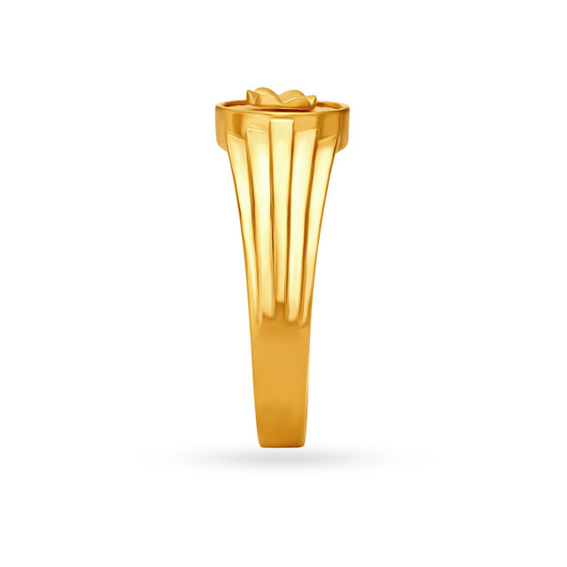 Textured Gold Finger Ring for Men,,hi-res image number null