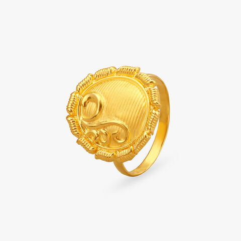 Classic Charm Gold Finger Ring