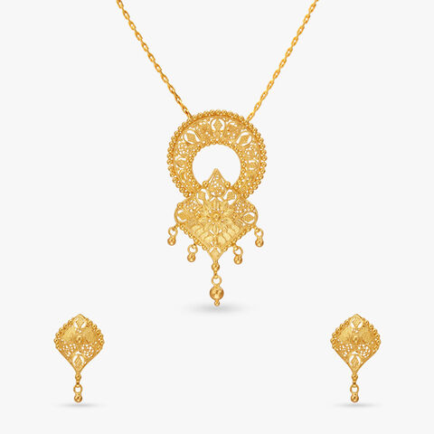 Mandala Radiance Gold Pendant and Earrings Set