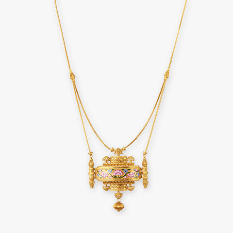 Elegant Glow Gold Necklace Set