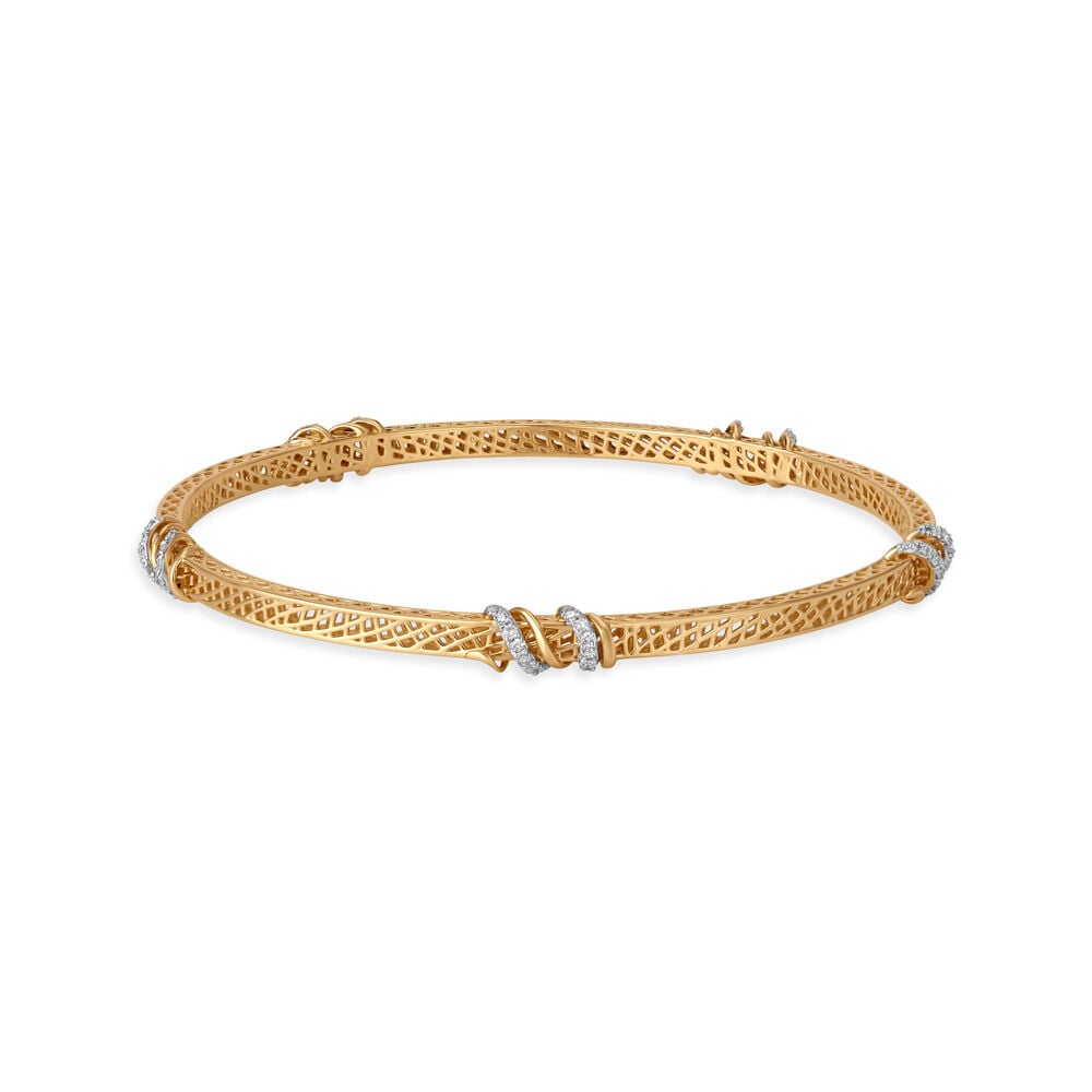 14KT Stunning Diamond Bangle with Gold Jaali patterns