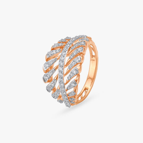 Whispering Curl Diamond Ring