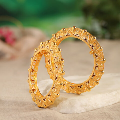 Shubho Shringar Kankan Gold Bangles