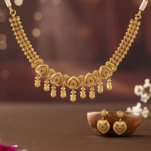 Enchanted Romance Gold Necklace set