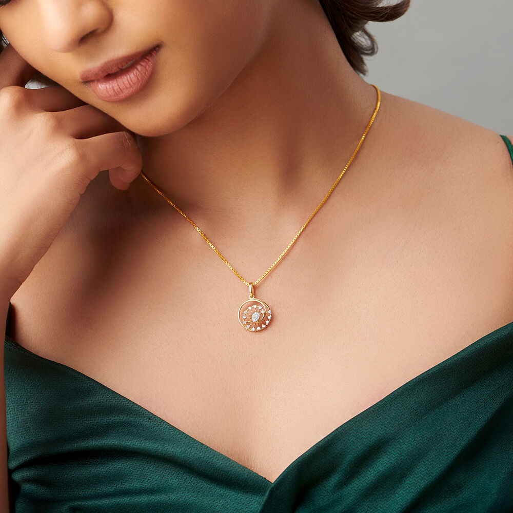 Diamond gold top pendant necklace