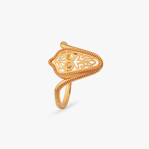 Regal Shield Gold Ring