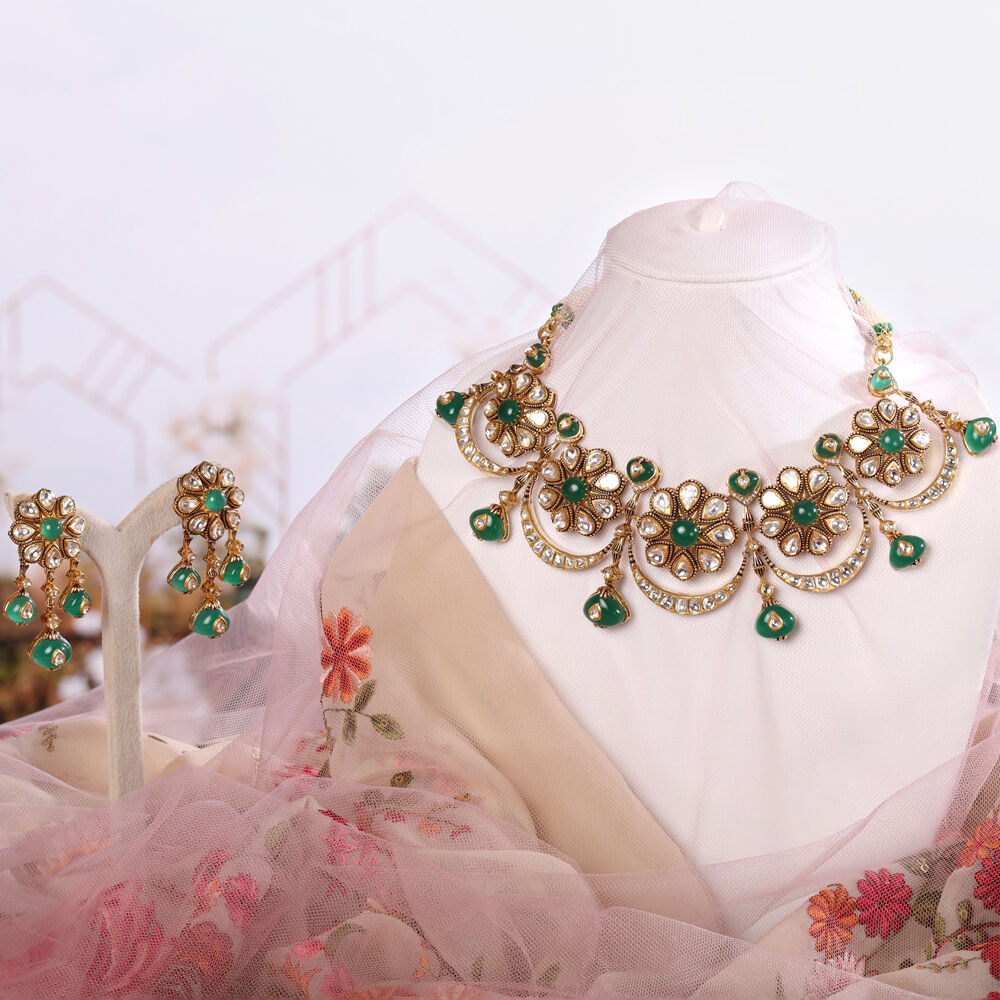 Polki sets tanishq deals