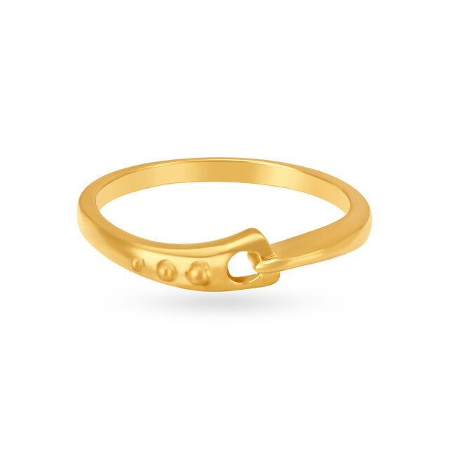 Glorious Gold Finger Ring