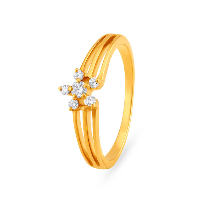 Flawless 18 Karat Yellow Gold And Diamond Floral Ring,,hi-res image number null