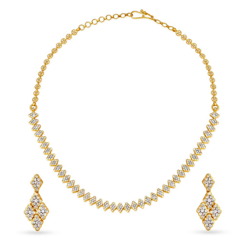 Diamond Shape Pattern Gold Necklace Set