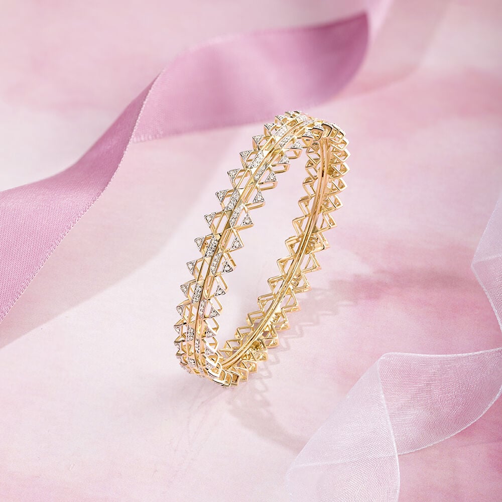 Gold Bangle for Women Mia by Tanishq Bangle Online