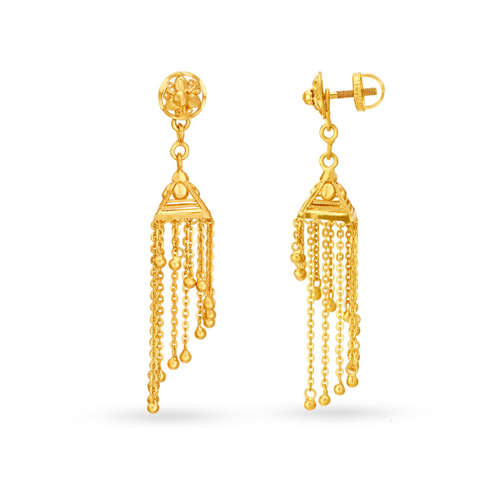 Sui Dhaga Earrings | Gold & Diamond Sui Dhaga Earrings | Earrings, Gold,  Chandelier earrings