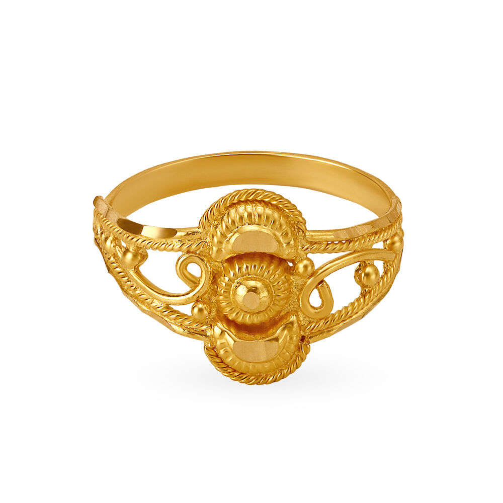 Traditional finger outlet ring designs