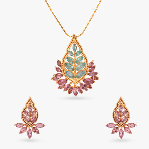 Tropical Bloom Gold Pendant and Earrings Set