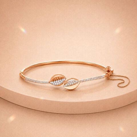 Hidden Echo Diamond Bangle