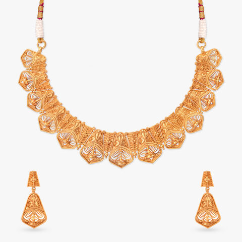 Symphony of Lamps Gold Necklace set