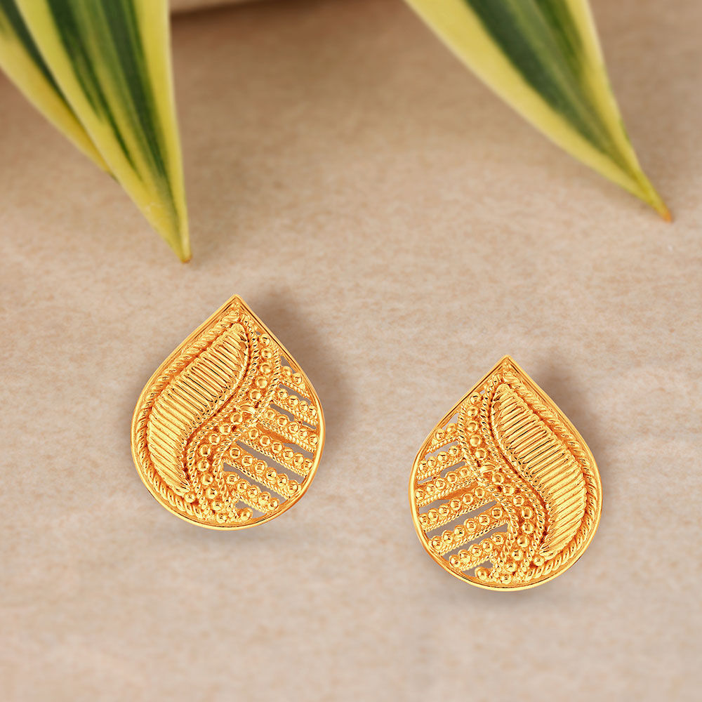 Gold earrings stylish on sale