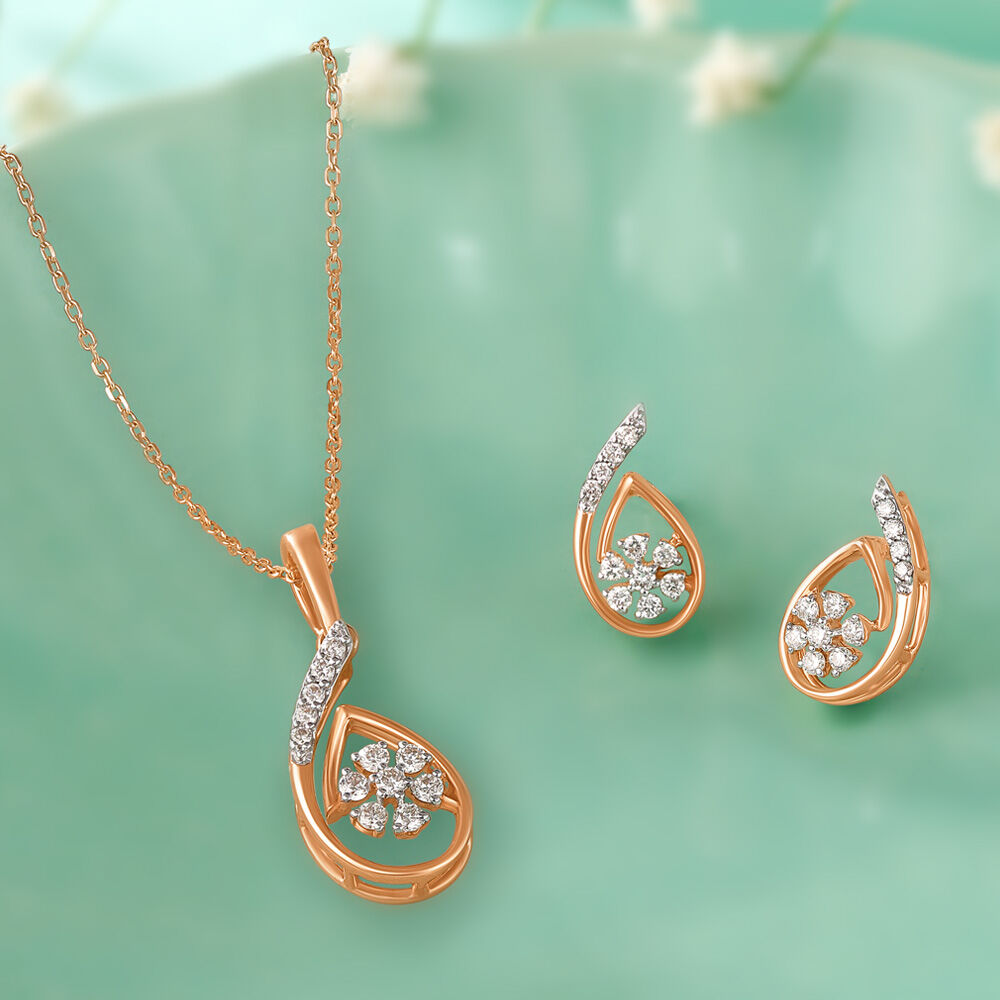 Ravishing Radiant Diamond Necklace Set