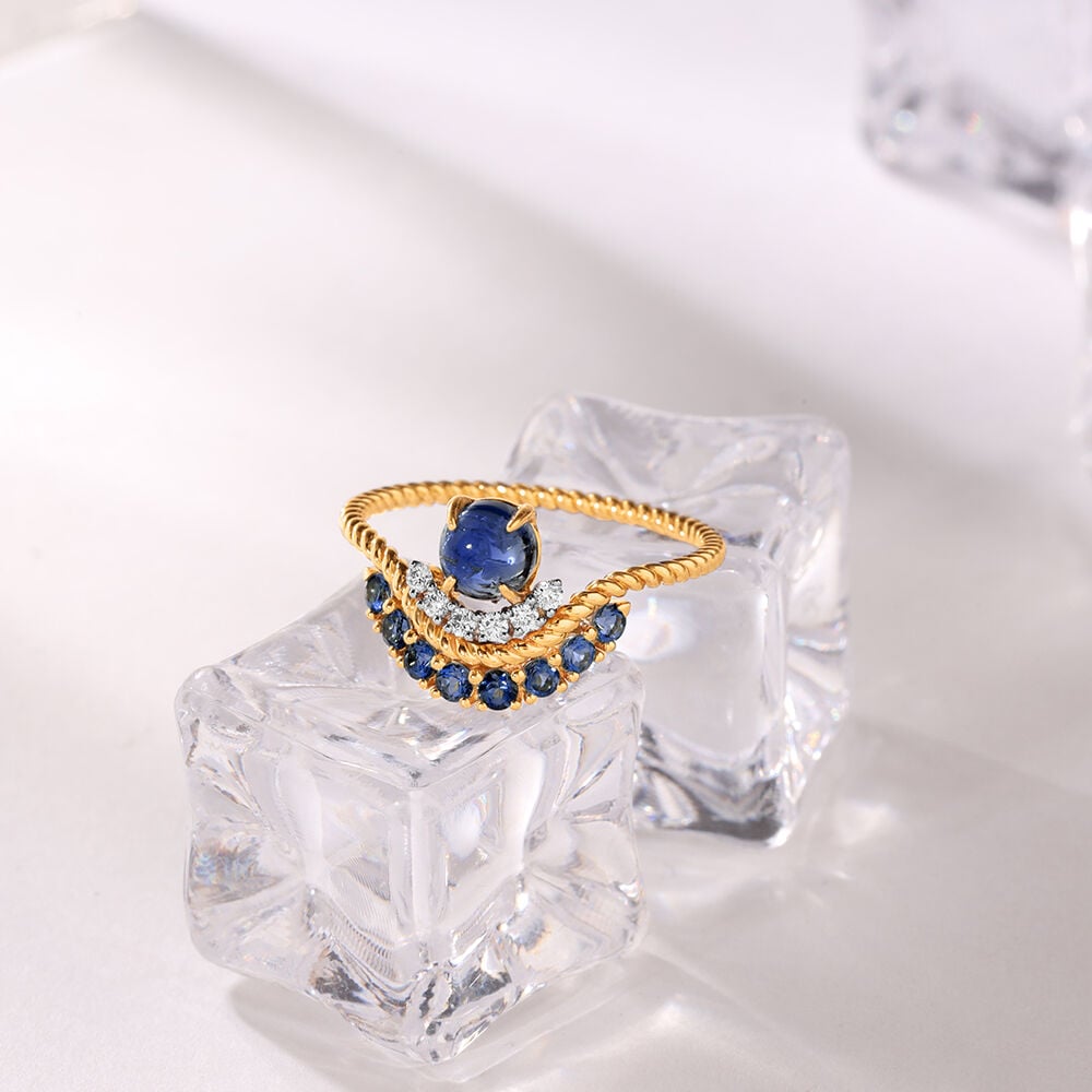 Annalise London Blue Topaz Ring – Andrea Bonelli