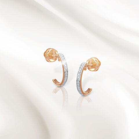 Gleaming Grid Diamond Stud Earrings