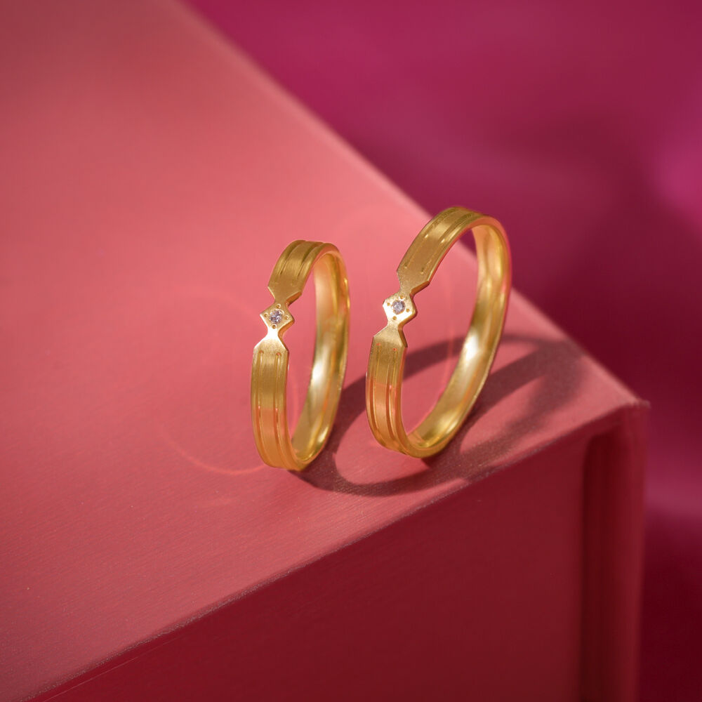 Minimalist 22 Karat Yellow Gold Wedding Band