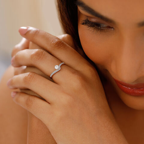 Radiant Fusion Solitaire Finger Ring
