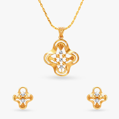 Graceful Clover Gold Pendant and Earrings Set