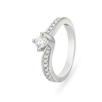 Gleaming Platinum and Diamond Ring
