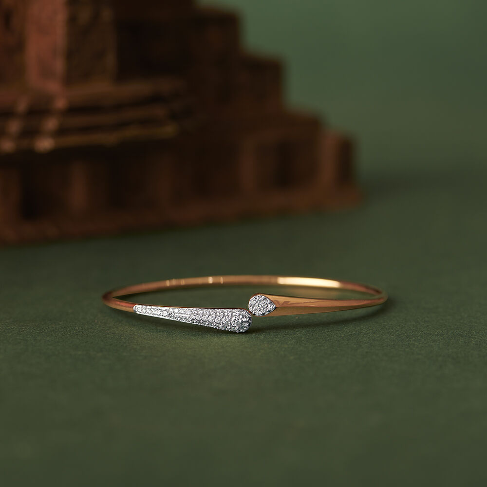 Tanishq diamond bracelet new arrivals