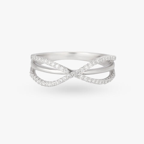 Tangled Diamond Finger Ring