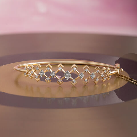 Zig-Zag Elegance Gold & Diamond Bangle