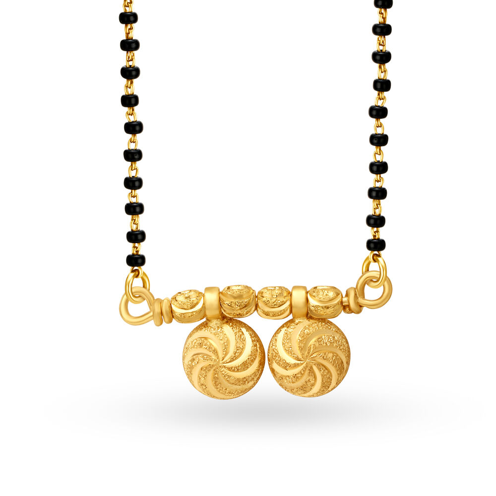 Tanishq gold mangalsutra locket discount