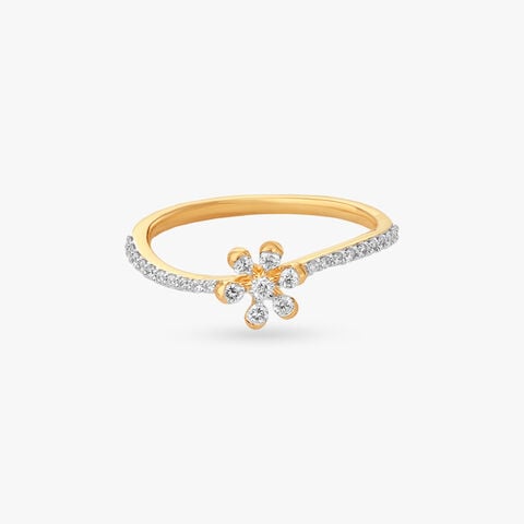 Petal Spark Diamond Ring
