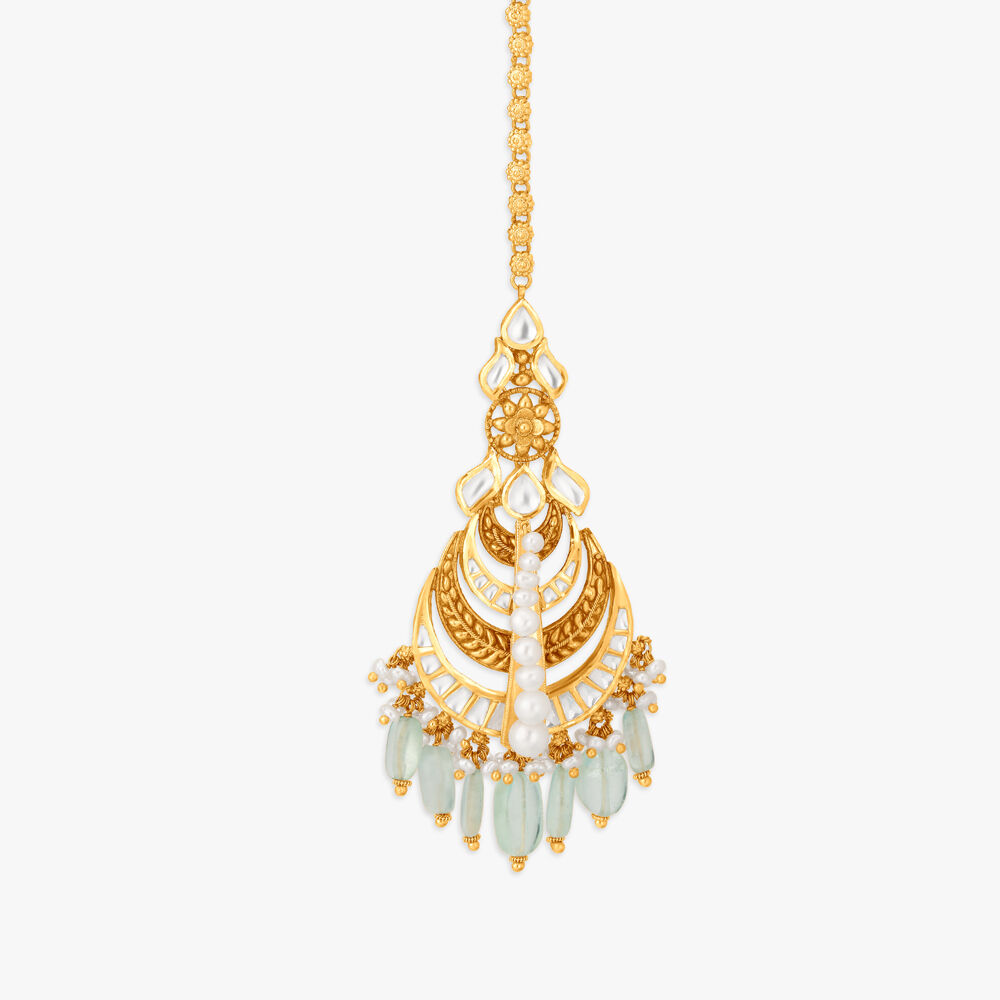 Kundan maang tikka hot sale tanishq