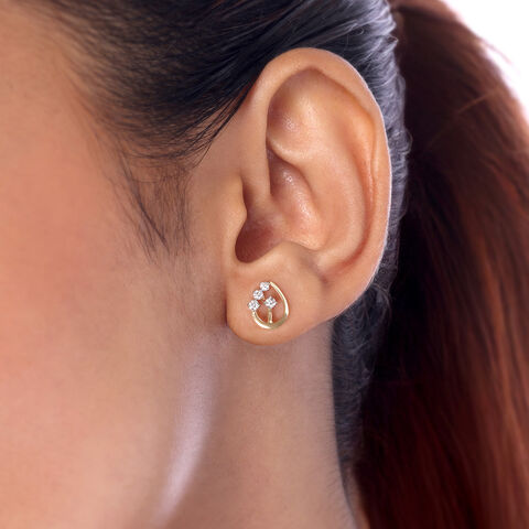Gleaming Teardrop Diamond Earrings