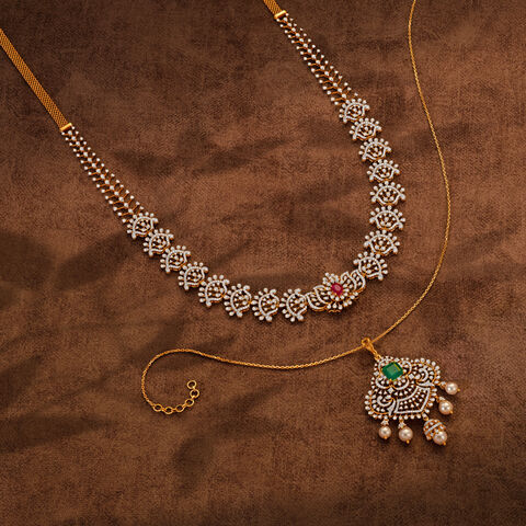 Versatile Brilliance Diamond Necklace Set