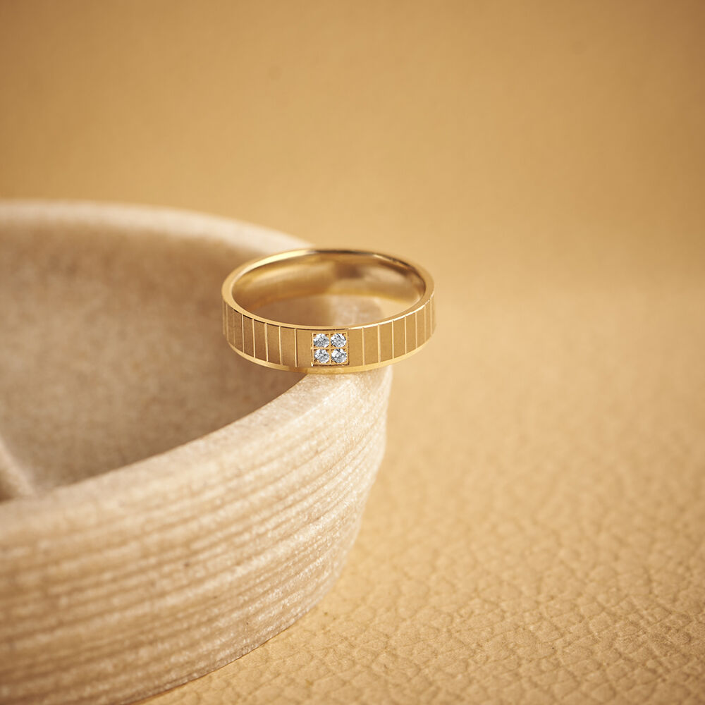 Engagement ring outlet male tanishq