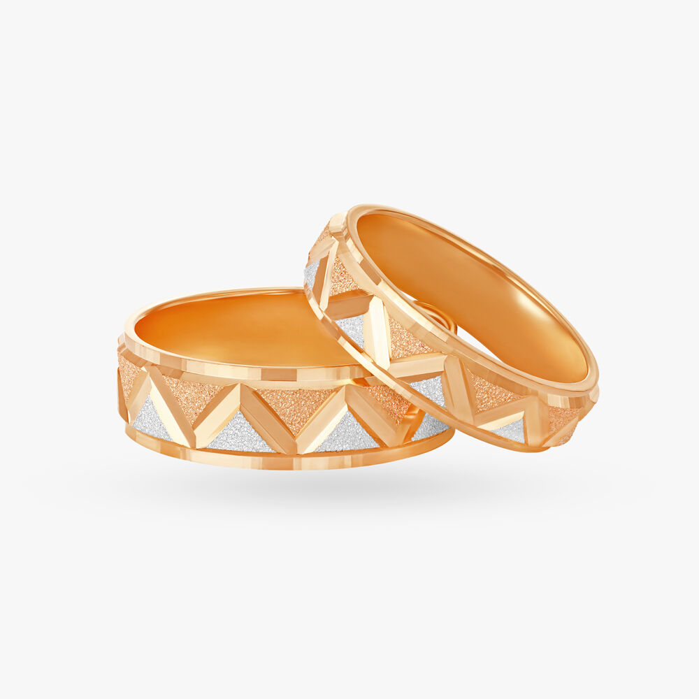 Gold rings hotsell for couples tanishq