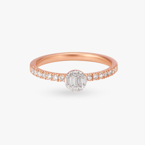 Iconic Diamond Finger Ring alternate view 1